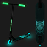 Tumsā spīdošs triku skrejritenis Spokey NIGHT RIDER