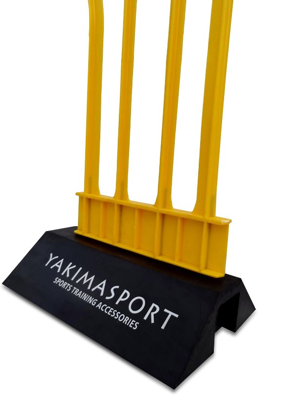 Sienas statīvs uz Yakimasport futbola sienas