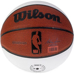 WILSON NBA AUTOGRAPH BASKETBOLAS KĀJAS R.3