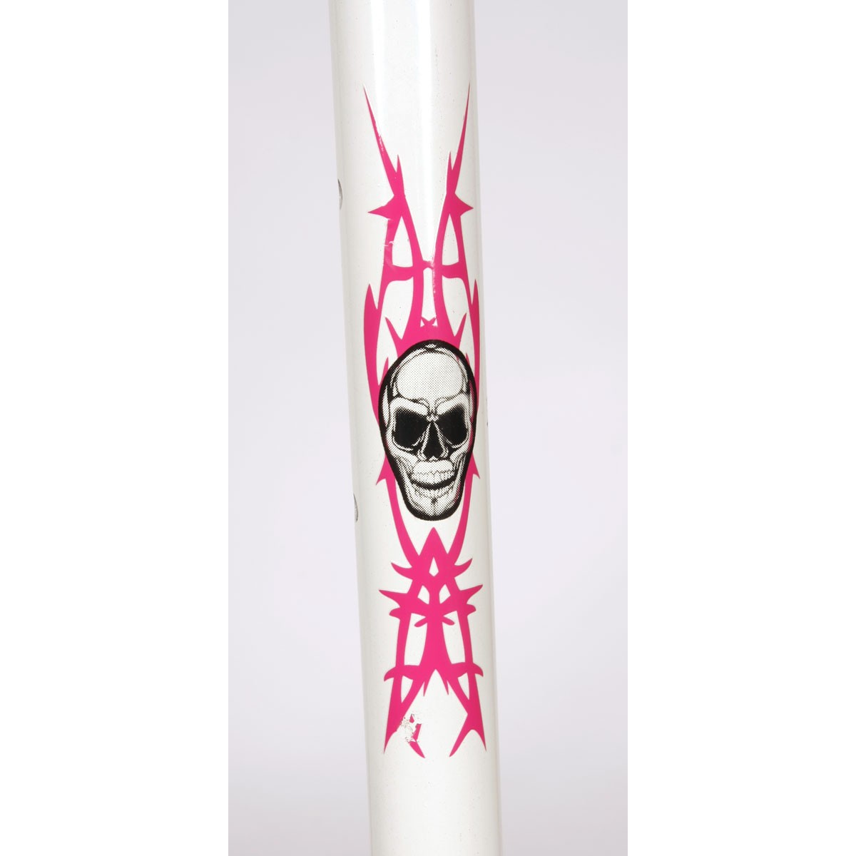 Skrejritenis Pb Skull 200mm balts