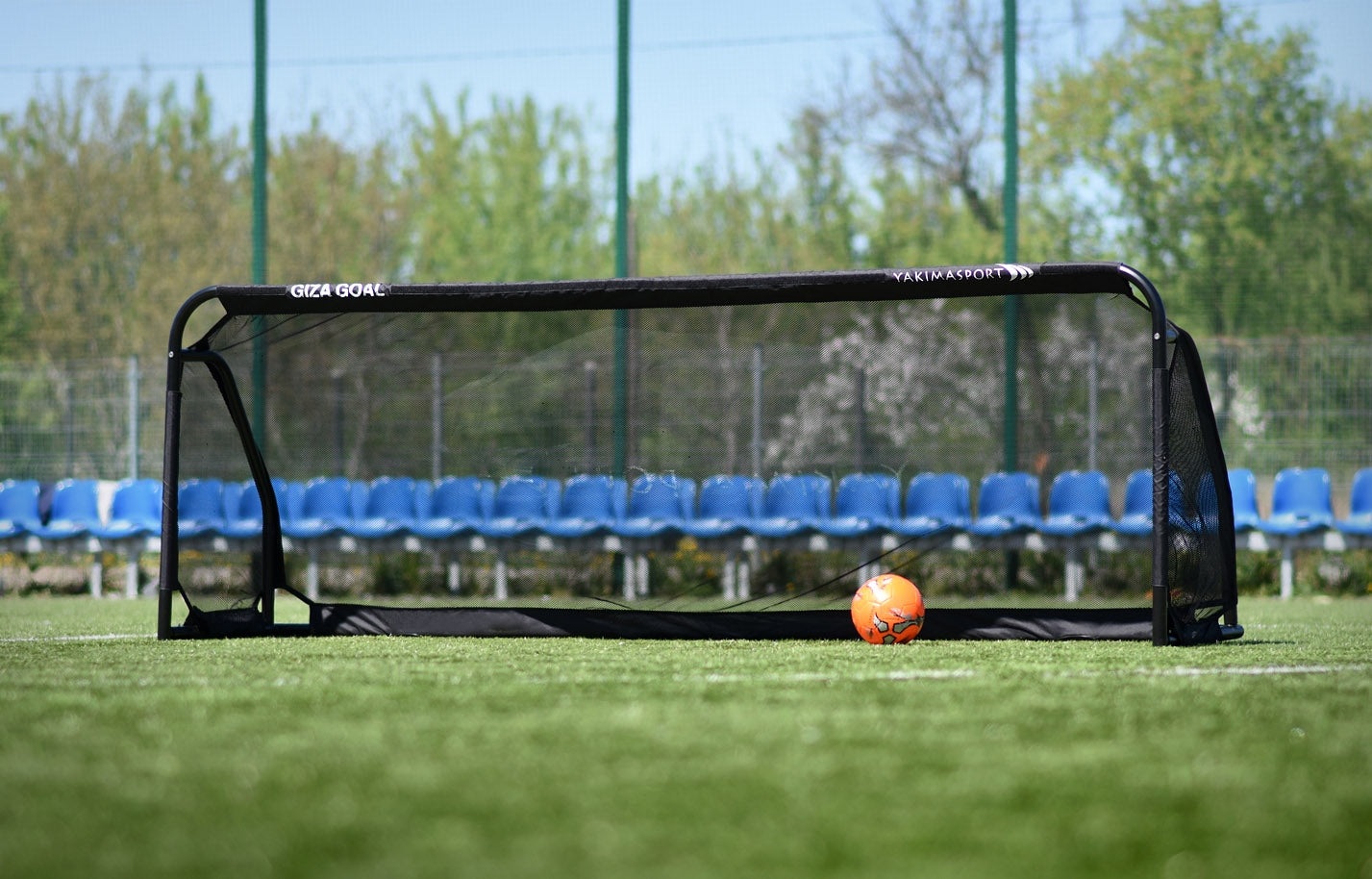 GIZA Skrzat futbola vārti 3x1m 300cm x 100cm Yakimasport
