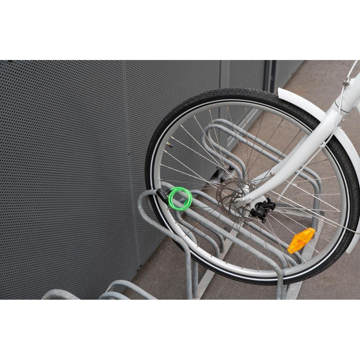 Velo slēdzene DUNLOP SPIRĀLĀ ATSLĒGA 0.6x90CM - ZAĻA