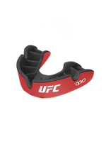 OPRO Silver UFC zobu sargs – sarkans/melns