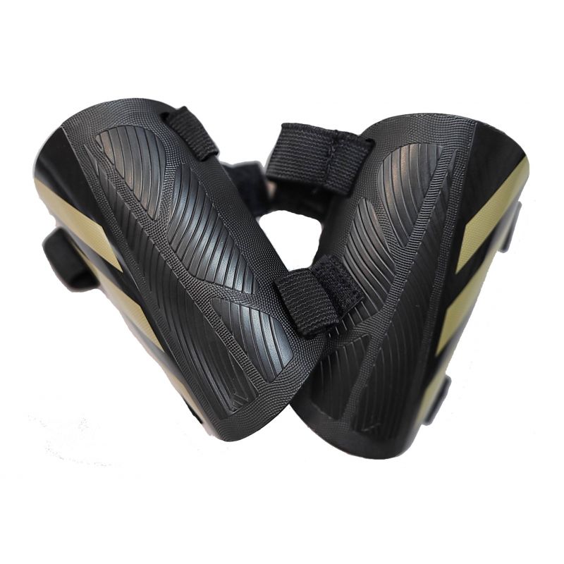 adidas Jr Tiro SG Training JG8779 Kāju sargi - M (120-140cm)