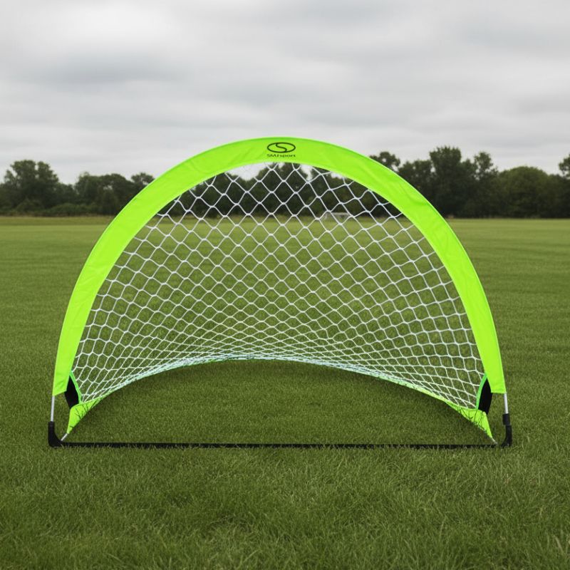 Uznirstošais futbola treniņu mērķis - neona zaļš (M) 120x80x80 cm