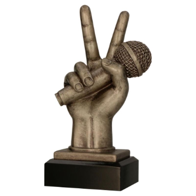 Cast figurine - music