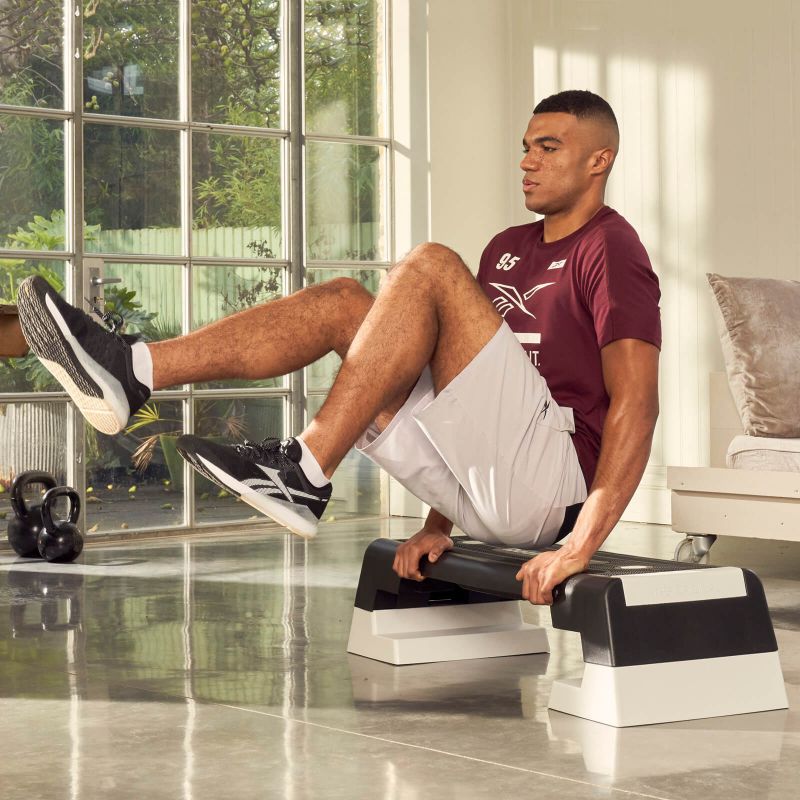 Stepa platforma Reebok RAP-11150WH