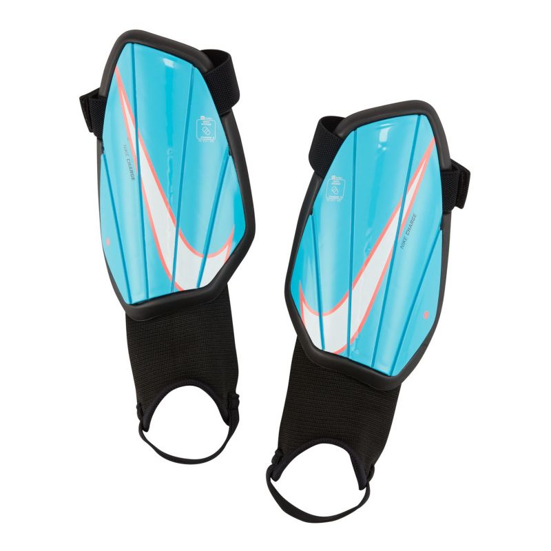 Nike Charge Jr SP2165-416 futbola paliktņi - S (150-160cm)